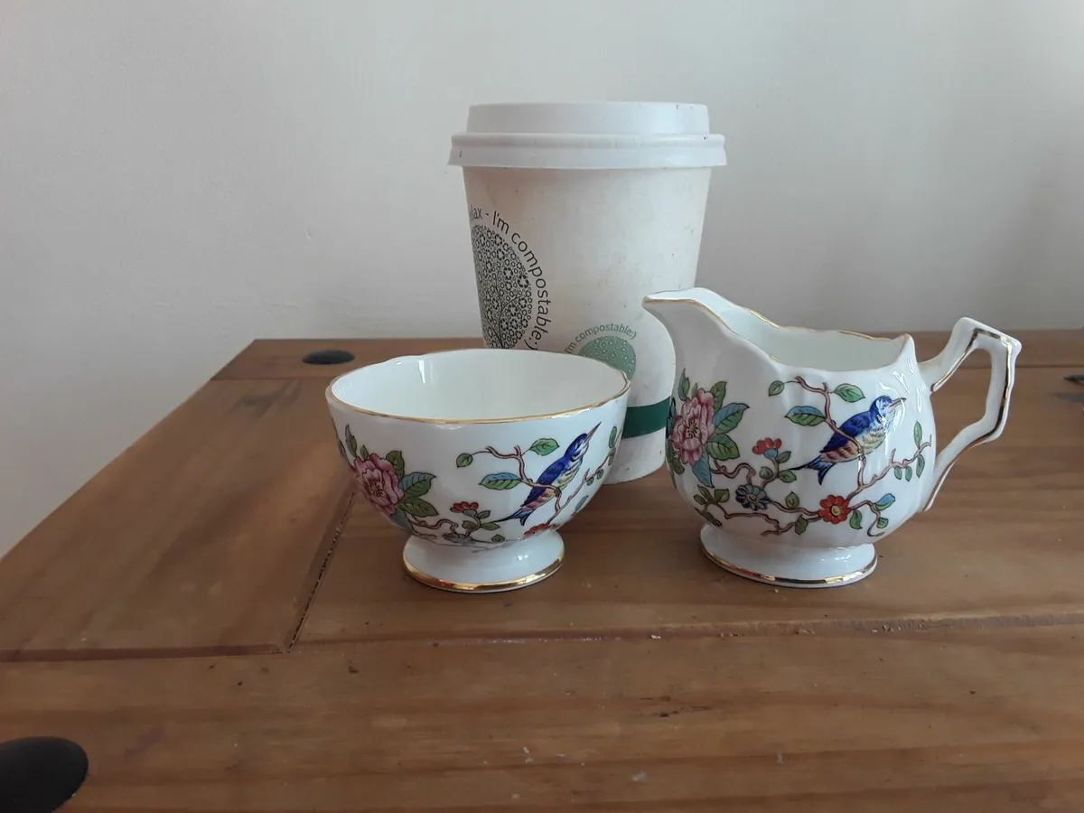 Aynsley fine English bone china creamer and sugar - Image 1
