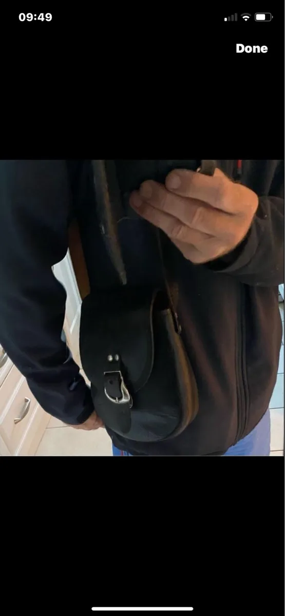 Vintage Leather Shoulder bag - Image 2