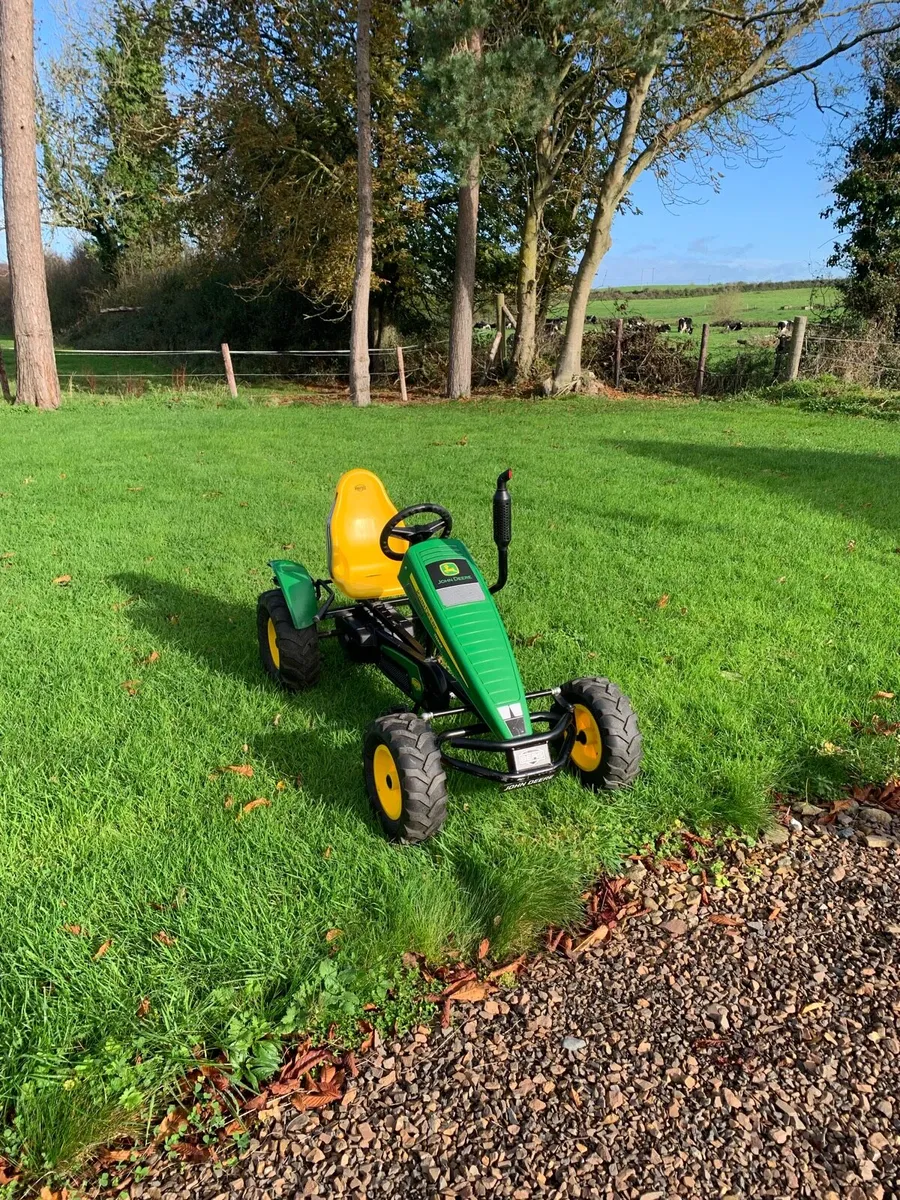 John Deere and new Holland berg tractor go-karts - Image 1
