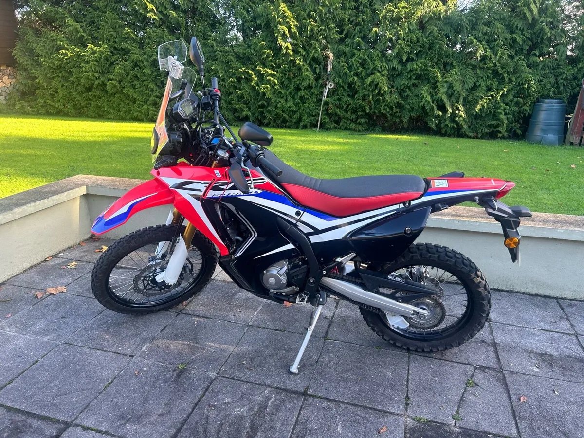 Motor Bike - Image 1