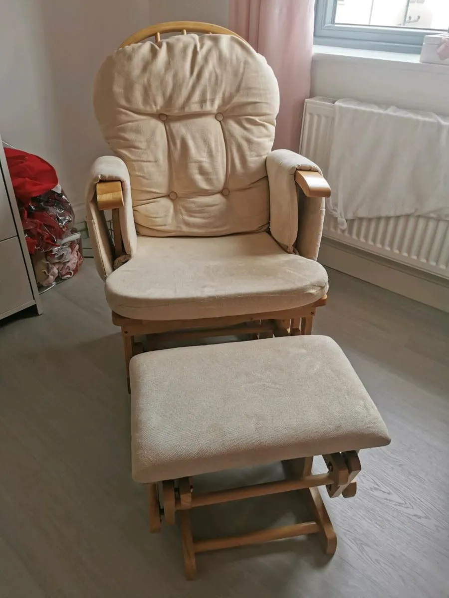 Nursery Rocking Chair & footstool - Image 2