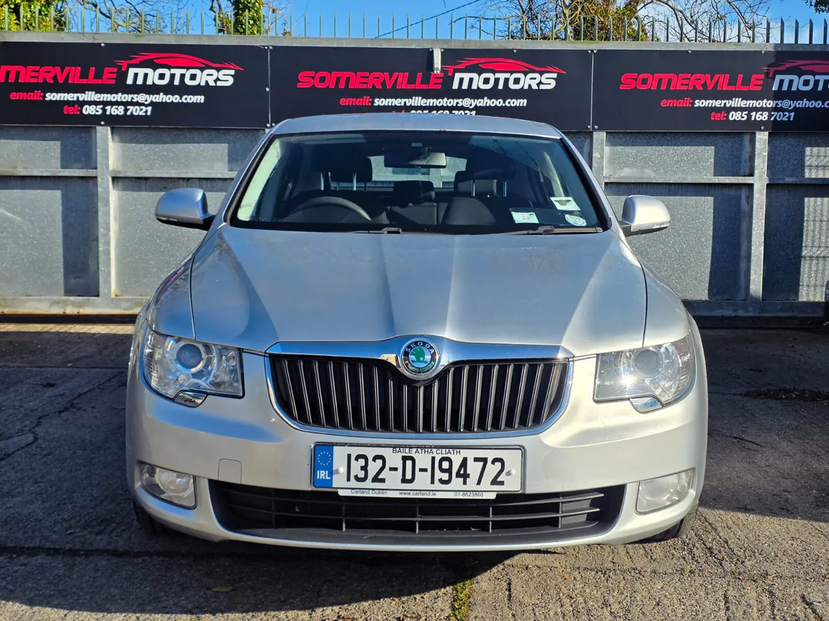 SKODA SUPERB 1.6 DIESEL TDI 2013 - Image 2