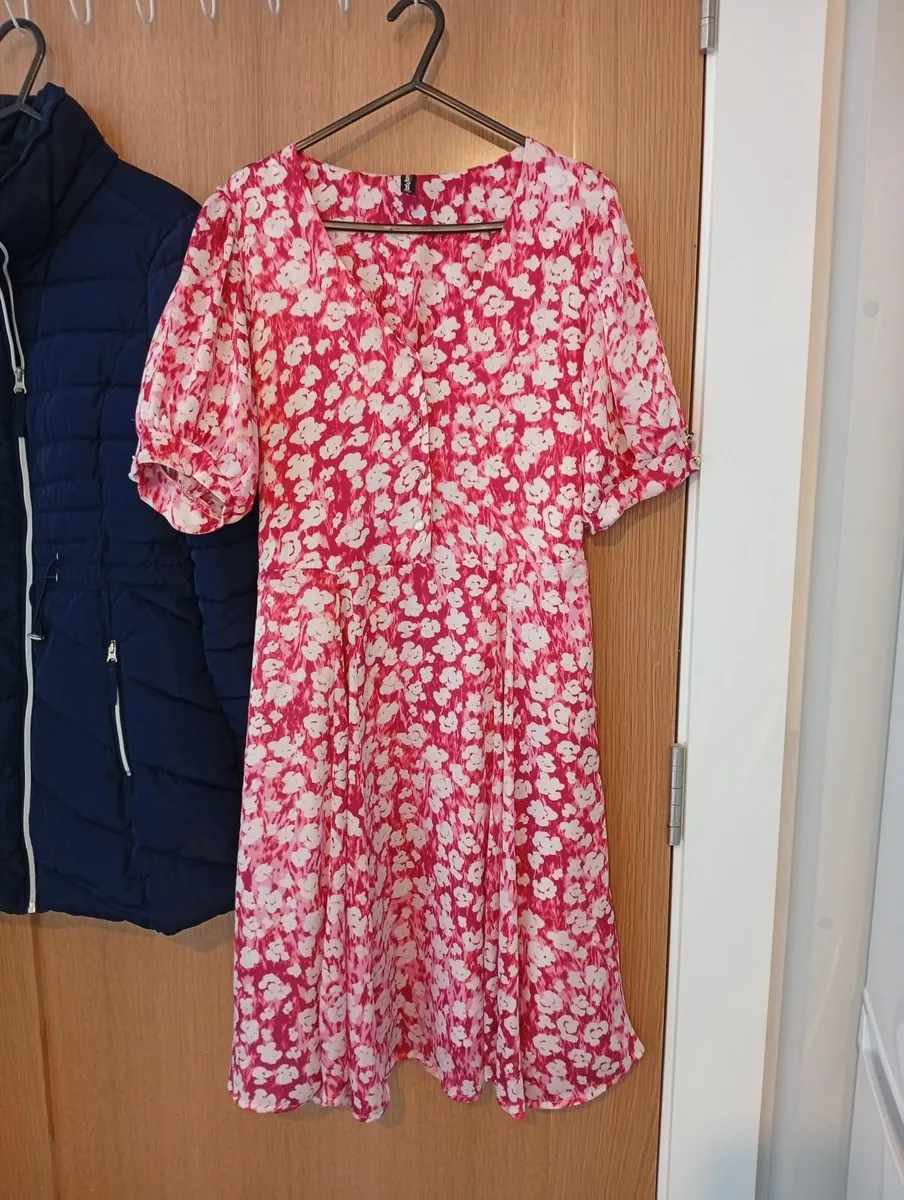 Womens Clothes Bundle, New condition, Size 10 - Image 4