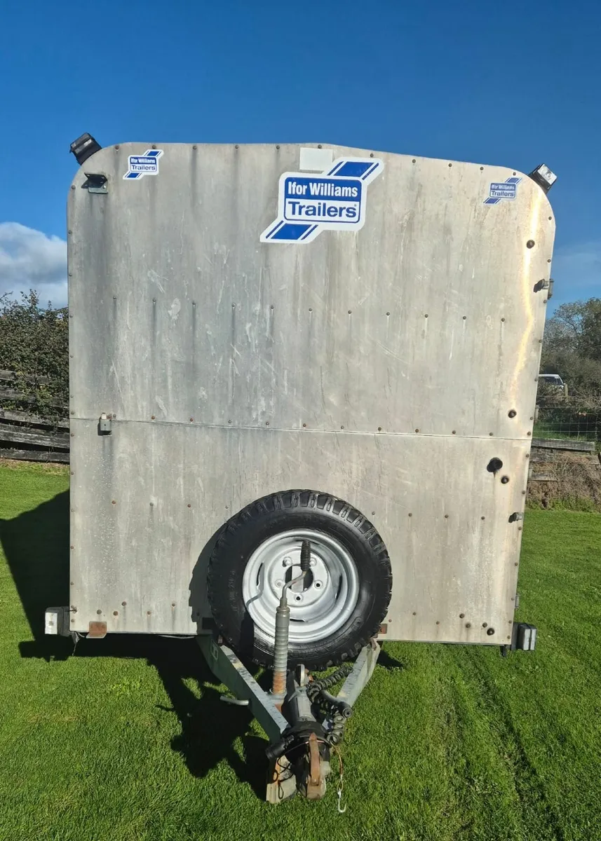Ifor Williams  10 x 6  cattle/sheep  trailer - Image 2