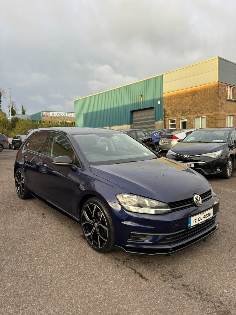 VW GOLF 1.6 TDI 2017 SE NAV KITTED - Image 2
