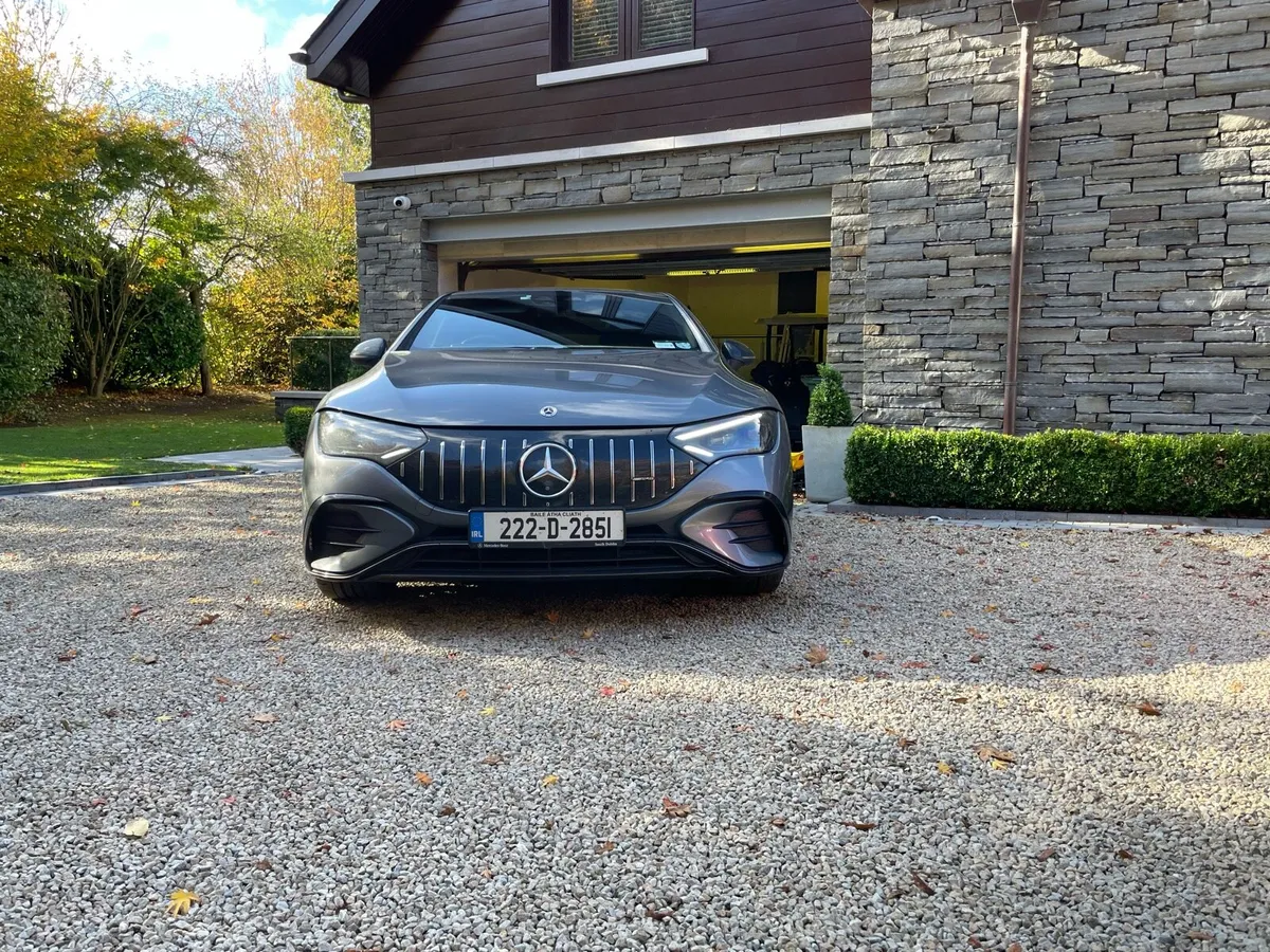 Mercedes EQE350+ - Image 4