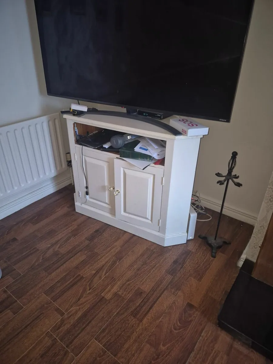 TV stand cabinet and halltable - Image 3