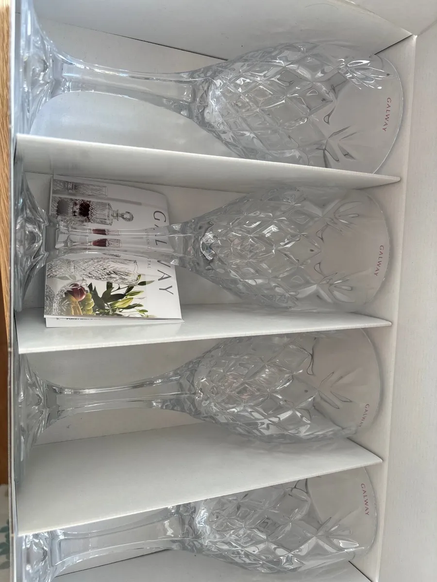 Galway Crystal Wine Glasses - Image 1