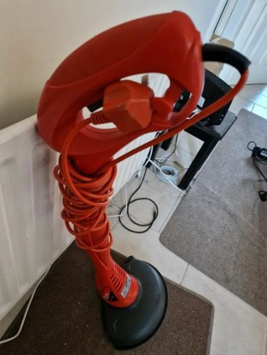 HUSKVARNA Strimmer Model ET21, Excellent Condition - Image 4