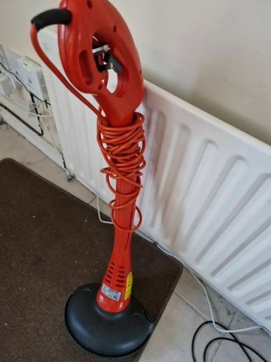 HUSKVARNA Strimmer Model ET21, Excellent Condition - Image 1
