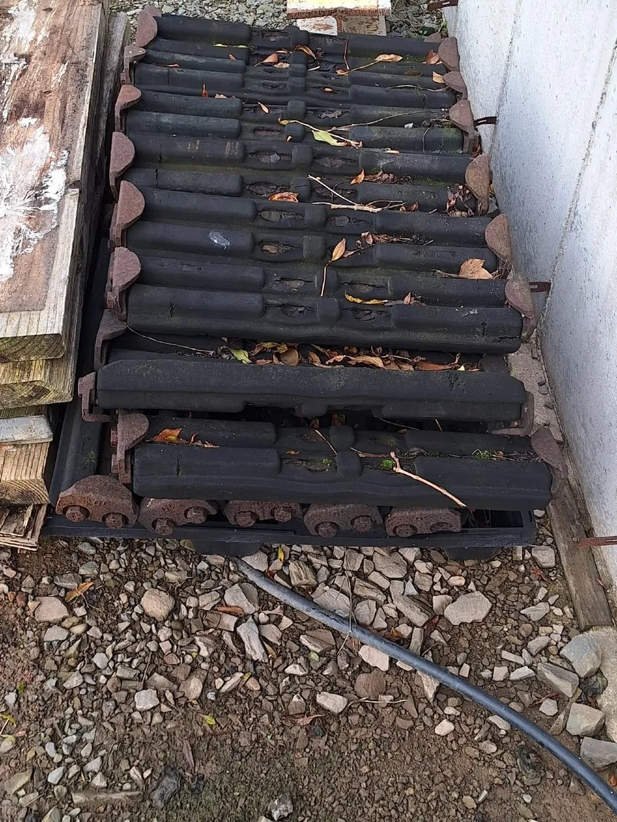 shutter, conc skip,trench box,mortar bin,track pa, - Image 3