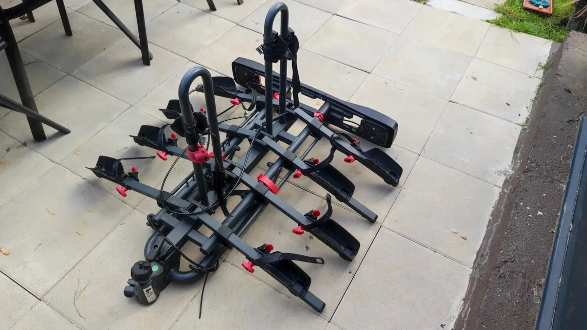 Halfords 60 kg Advanced 4 Bike Rack Towbar Mounted - Image 3