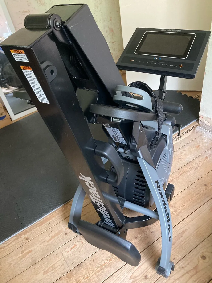 NordicTrack Rowing Machine RW600 - Image 2