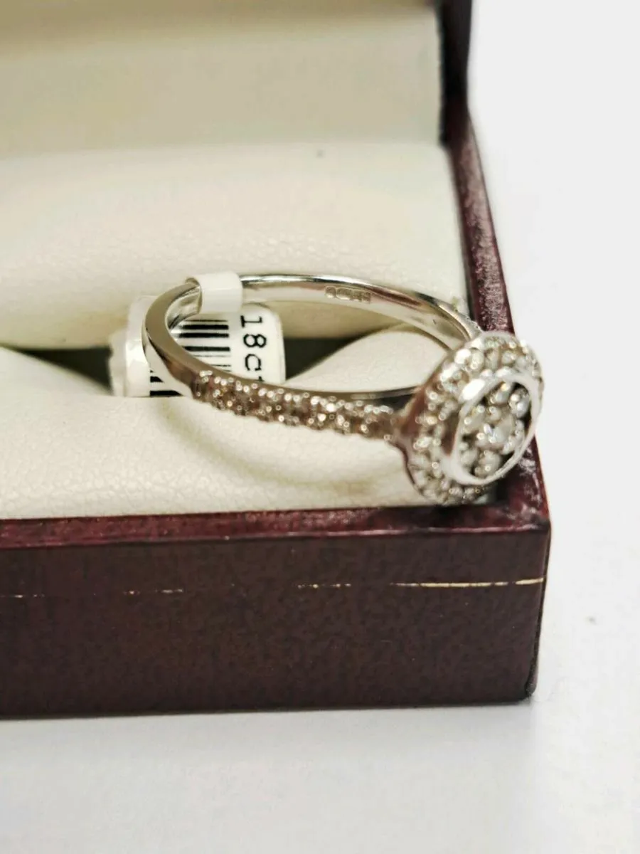 18K White Gold Diamond Ring 18CT - Image 3