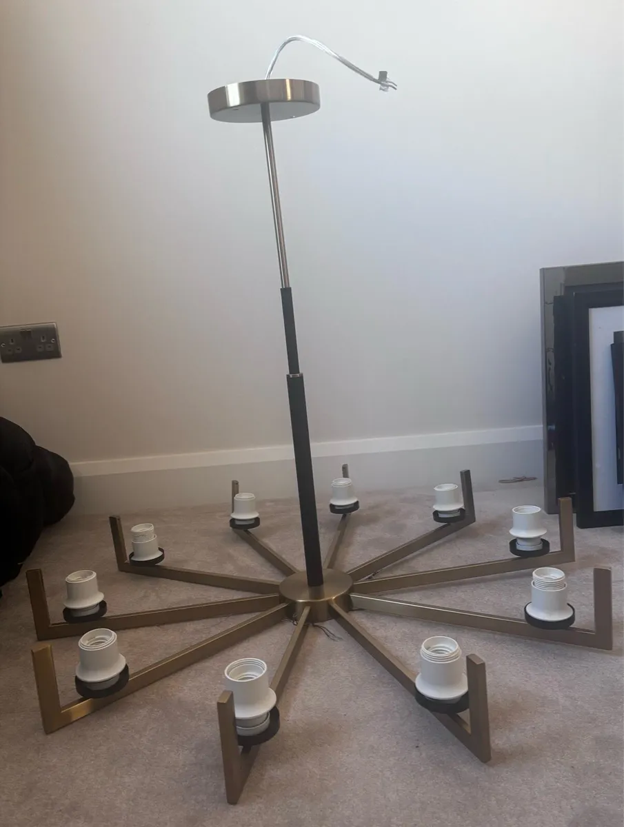 Maytoni Fortano 10 light Chandelier - Brand New - Image 4