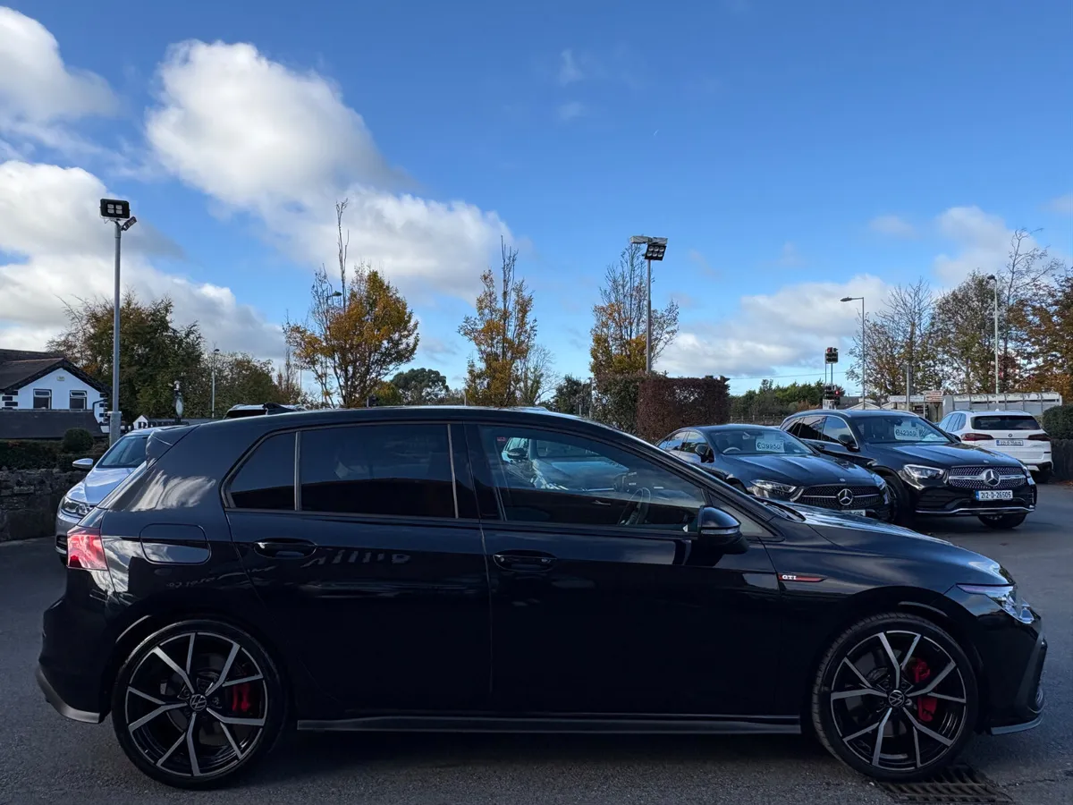 241 Volkswagen Golf GTI DSG *Low Kils* - Image 4