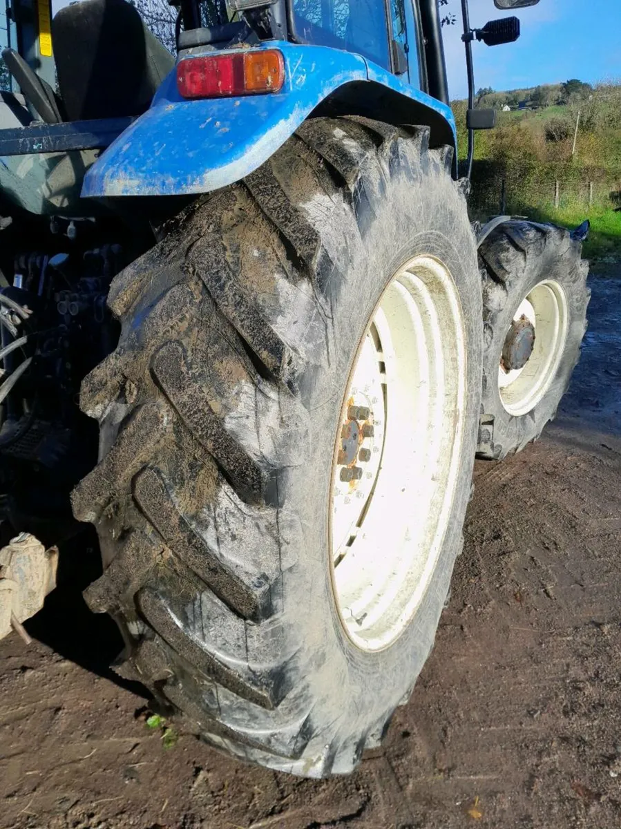 Tractor wheels and tyres - Image 3