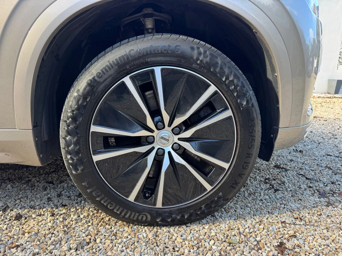 2022 VOLVO XC90 2.0 T8 RECHARGE - Image 3