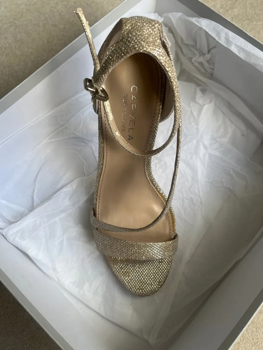 Carvela High heel sandals size 5 - Image 3