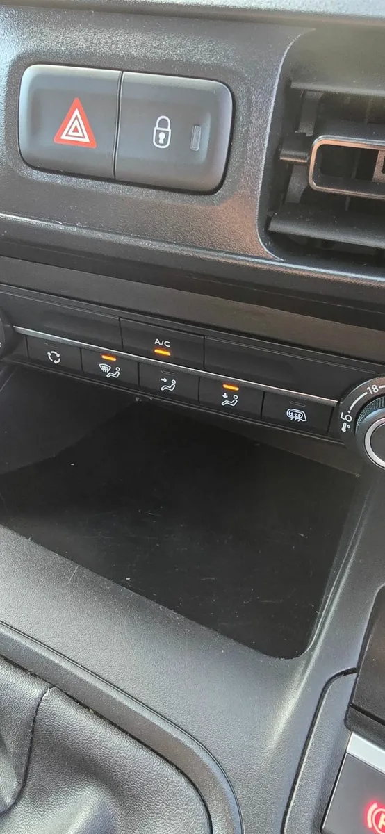Citroen Berlingo 2023 - Image 3
