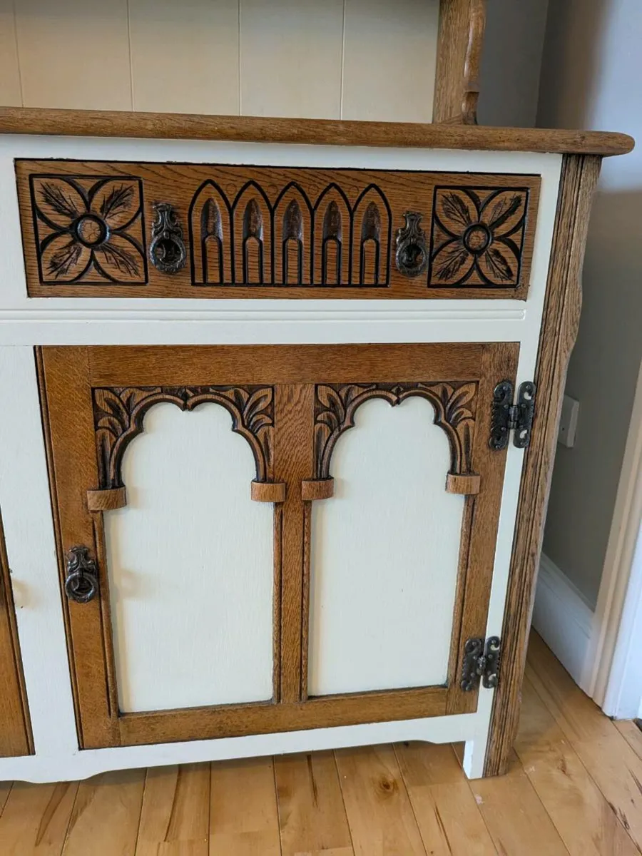 Welsh Dresser - Image 2