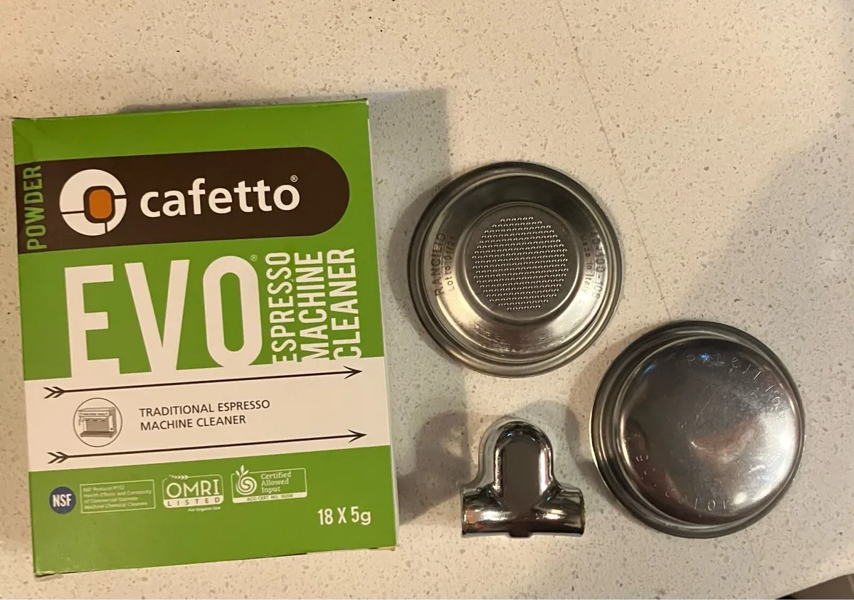 Home coffee set up: Rancilio Silvia Pro - Image 4