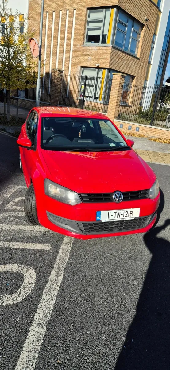 Volkswagen Polo 2011 - Image 2