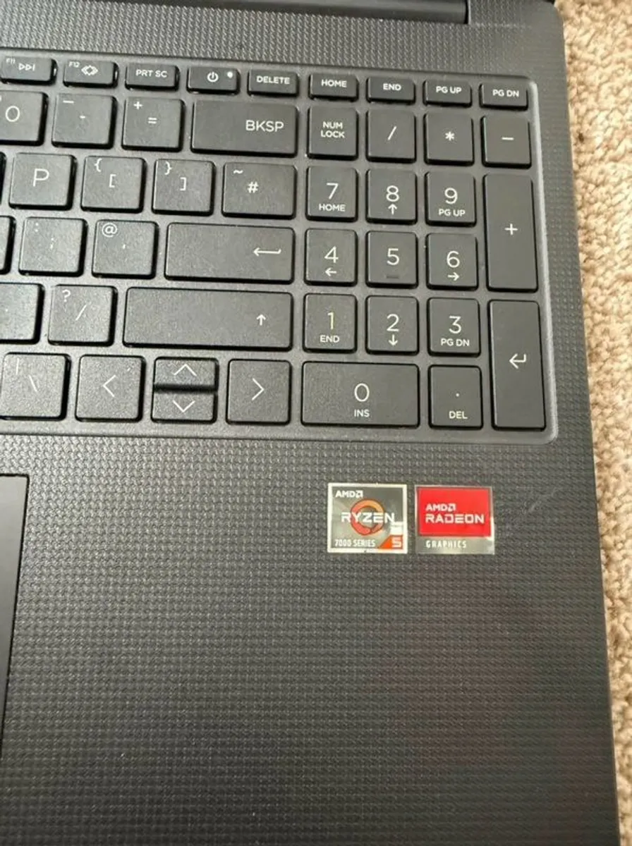 15.6 inch HP laptop - Image 3