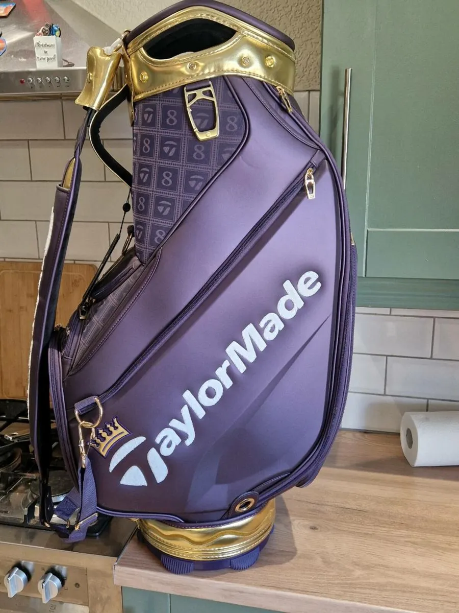 Taylormade tour bag - Image 3