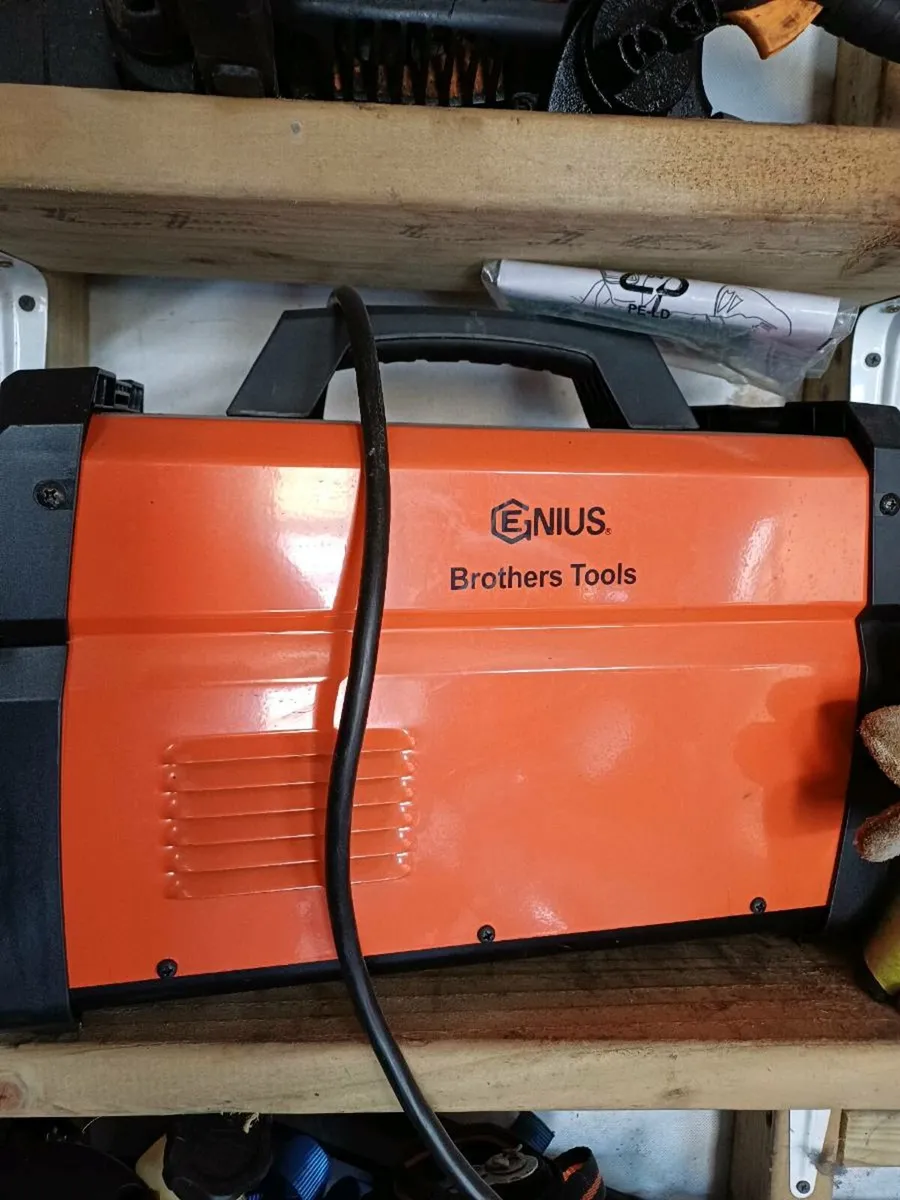 Welder - Image 1