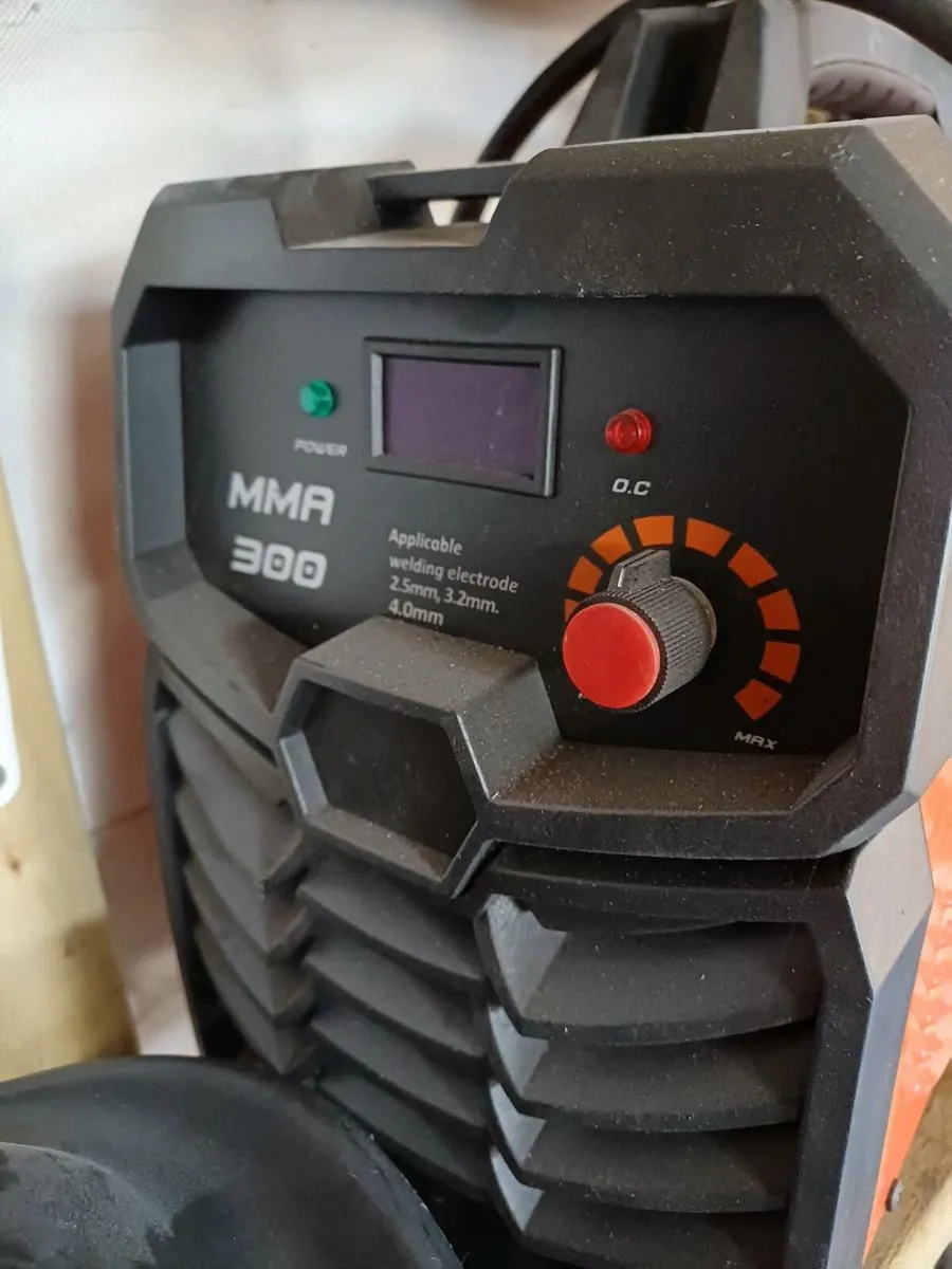 Welder - Image 2