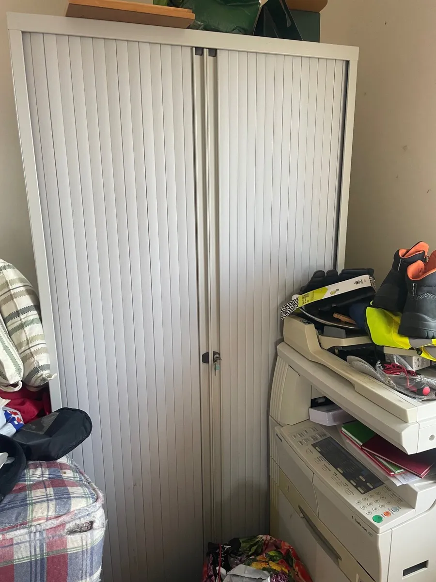 Large Filing Cabinet - Image 1
