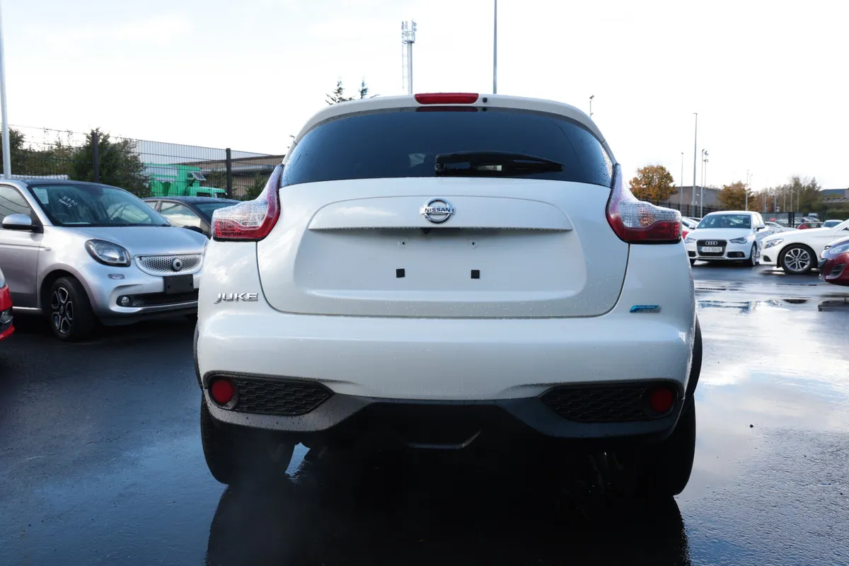 NISSAN JUKE 2016 PEARL WHITE - Image 4
