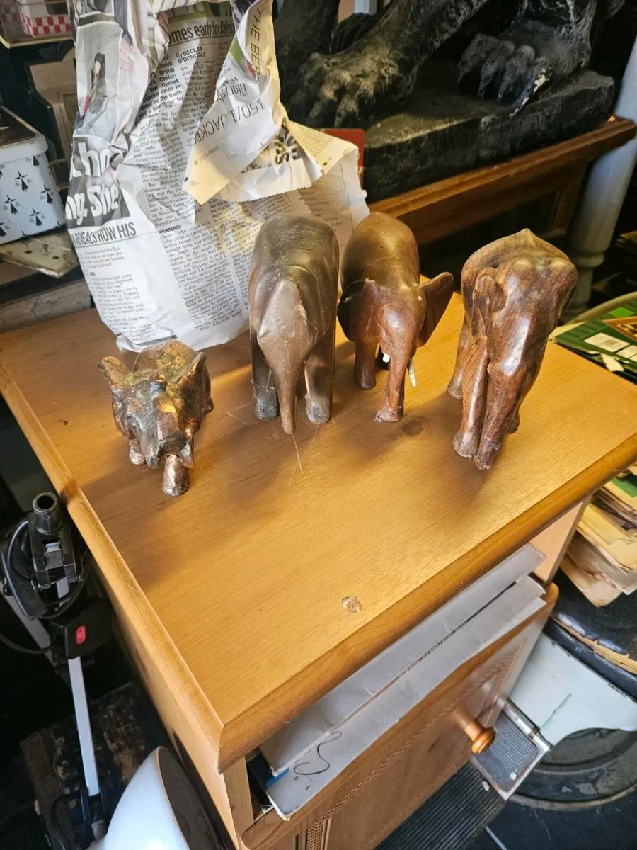 Wooden Elephants - Image 1