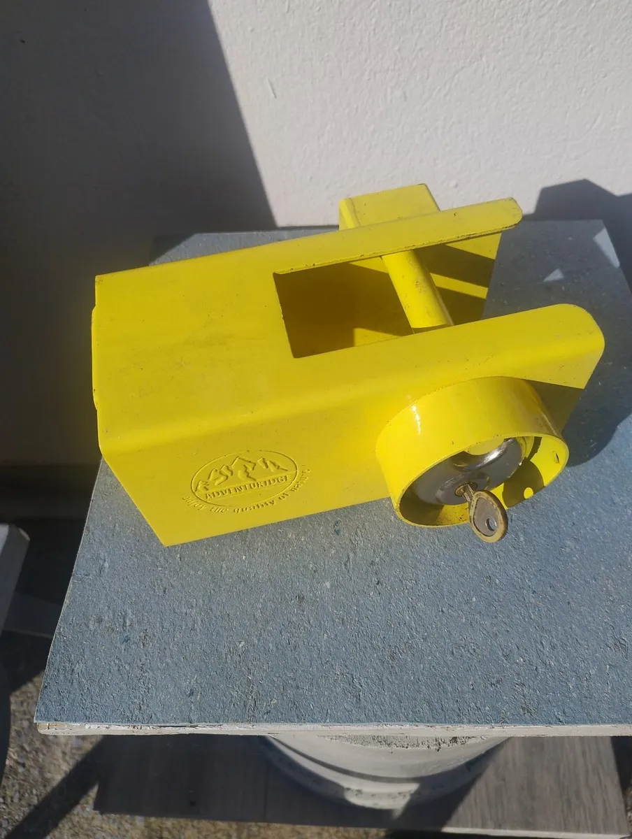 hitch lock - Image 1