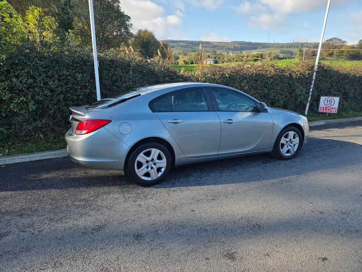 2012 Opel Insignia NCT 03/26 - Image 3