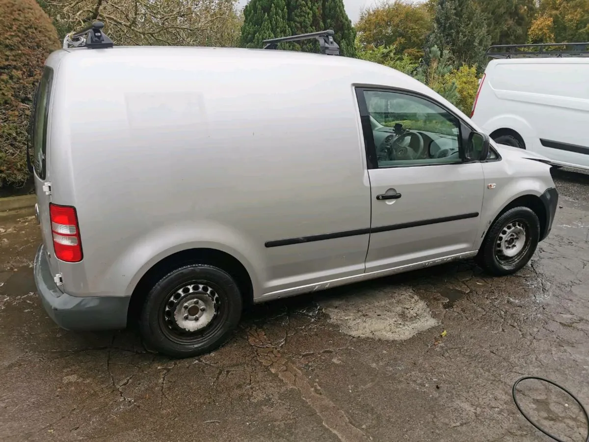15 VW Caddy - Image 2