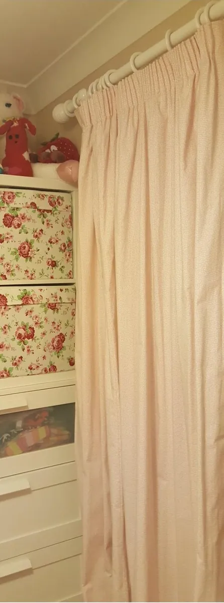 Laura Ashley Curtains - Image 3