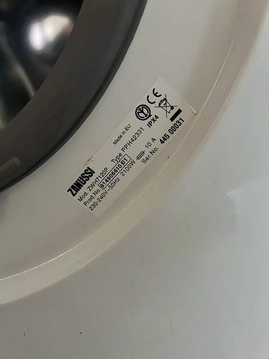 Zanussi washing machine - 7kg - Image 4