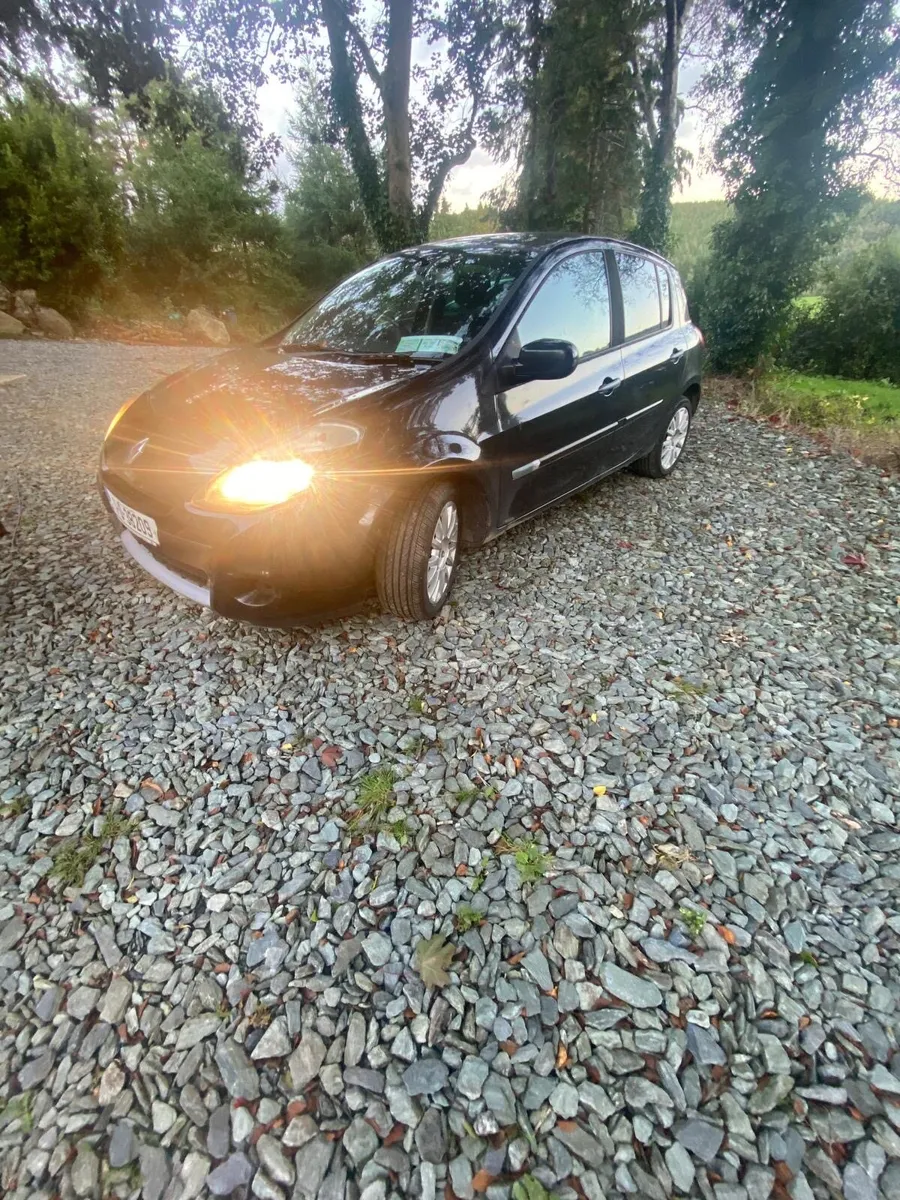 Renault Clio 1.5d - Image 1