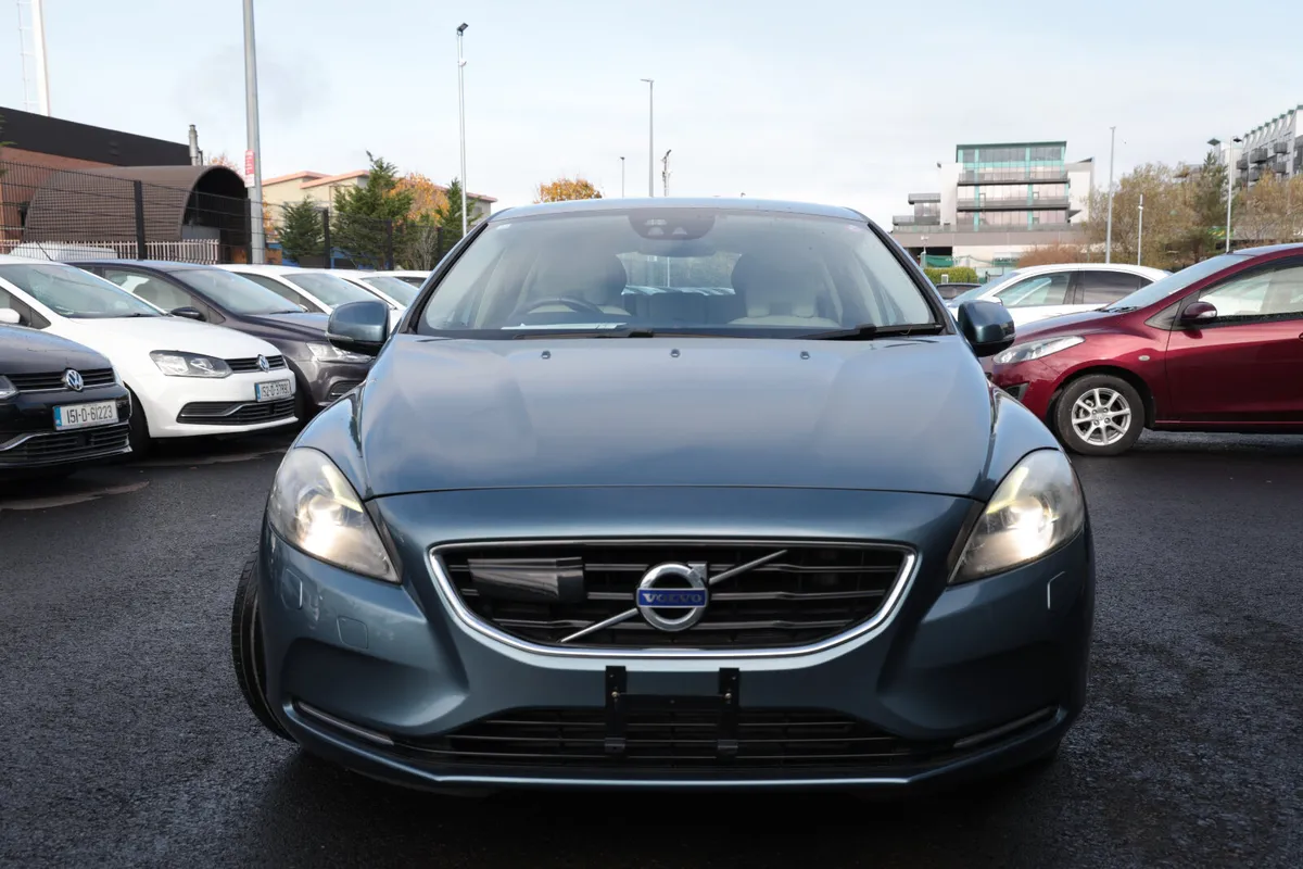 VOLVO V40 2014 GREY - Image 2