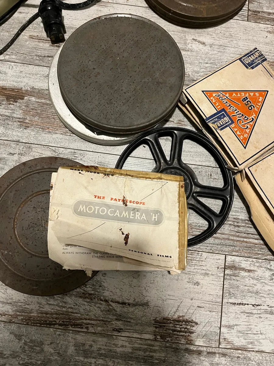 Vintage Movie projector - Image 3