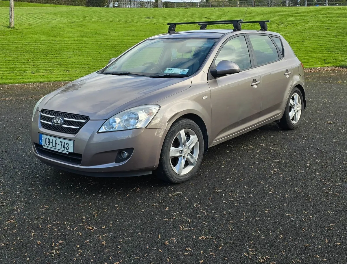 Kia Ceed 2009 - Image 3