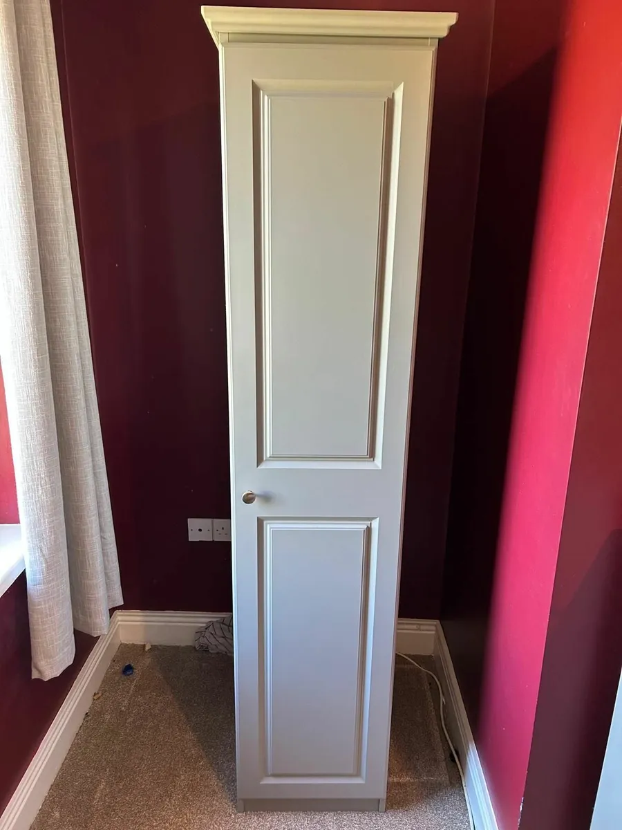 Complete Grey Bedroom Furniture Set - BARGAIN - Image 4