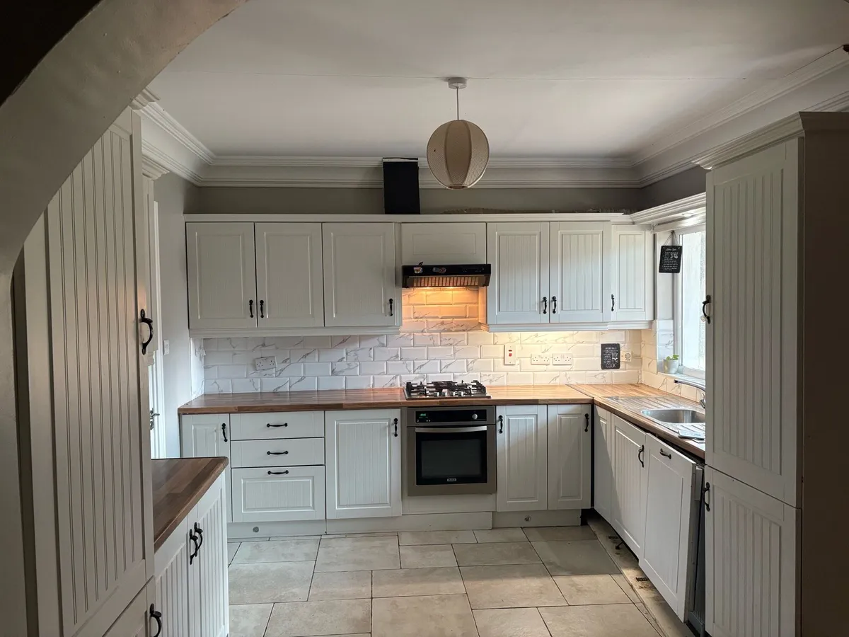 Kitchen - Image 2