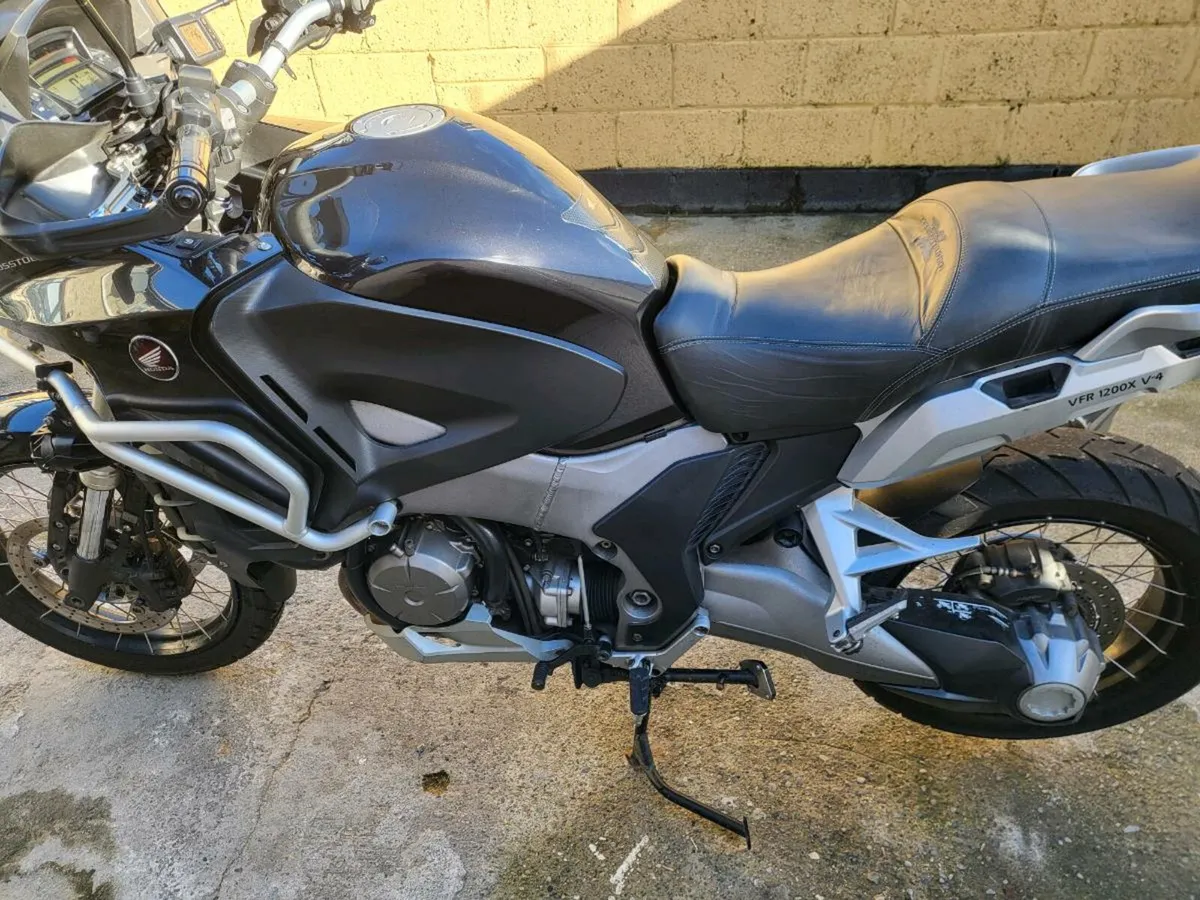 Motorbike - Image 4