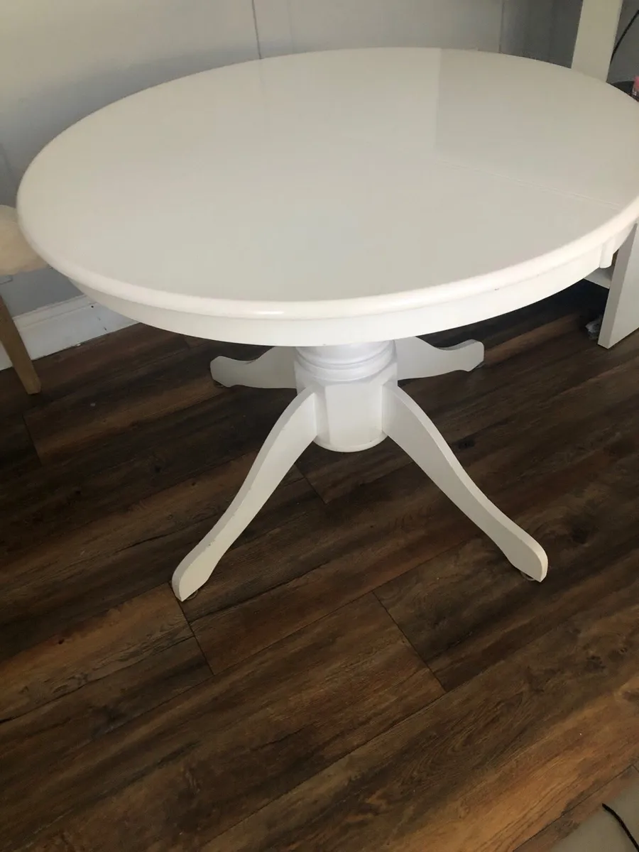 Kitchen table white - Image 1