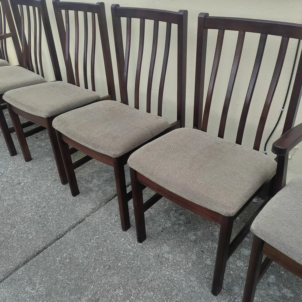 Dining chairs - Image 4