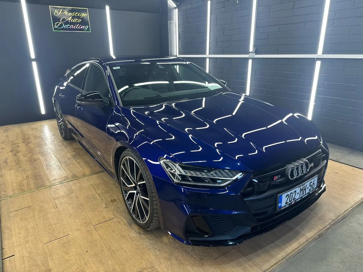 Audi S7 - Image 2