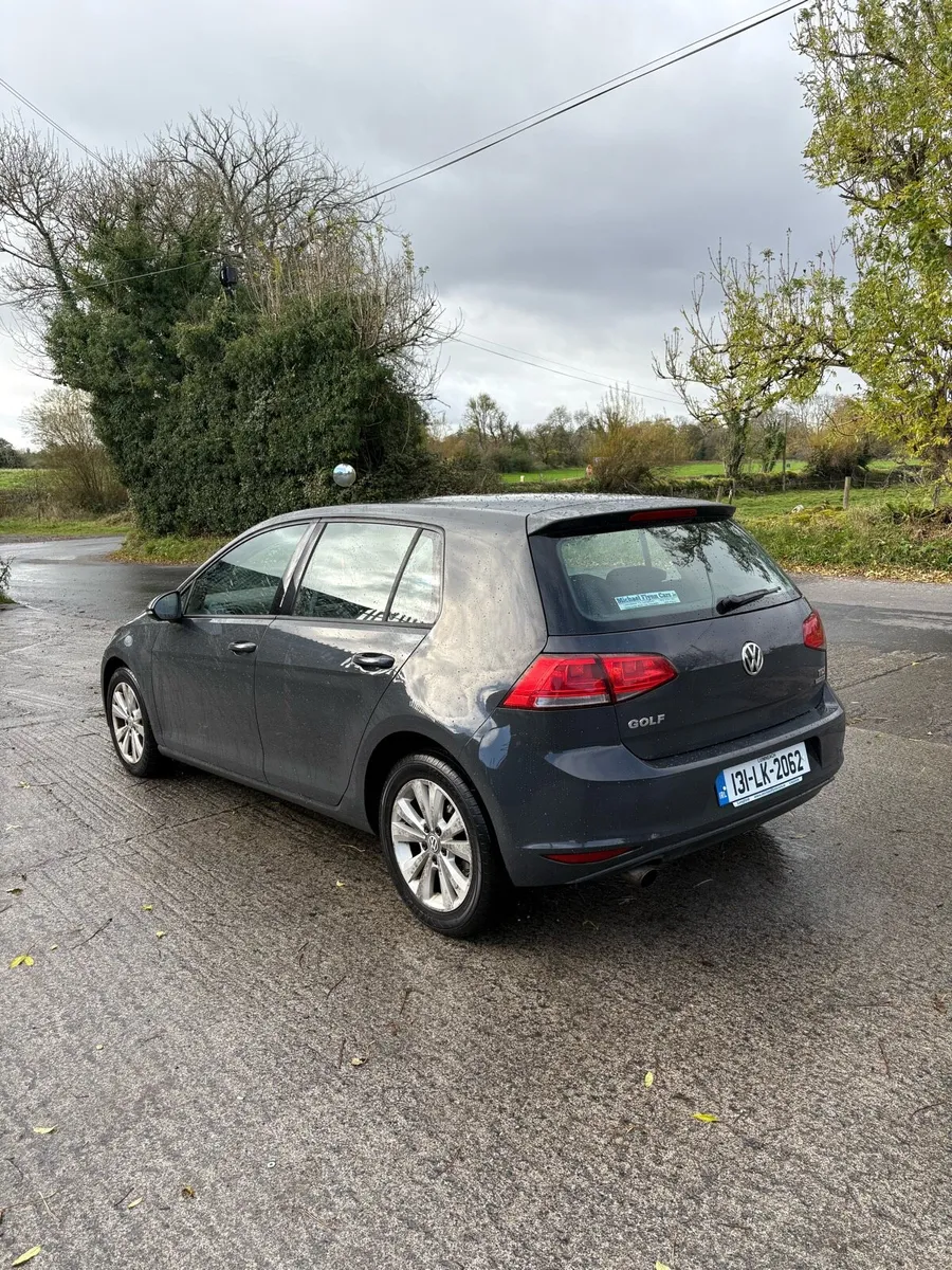 VOLKSWAGEN GOLF 1.6 TDI SE BLUEMOTION - Image 4